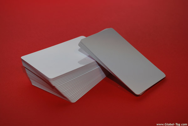 BADGY – Tarjeta RFID y NFC