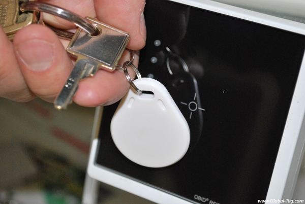CHAINY –  RFID and NFC Keychain