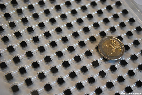 In-Metal RFID UHF Micro tag