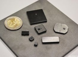 the smallest RFID UHF tags for metal
