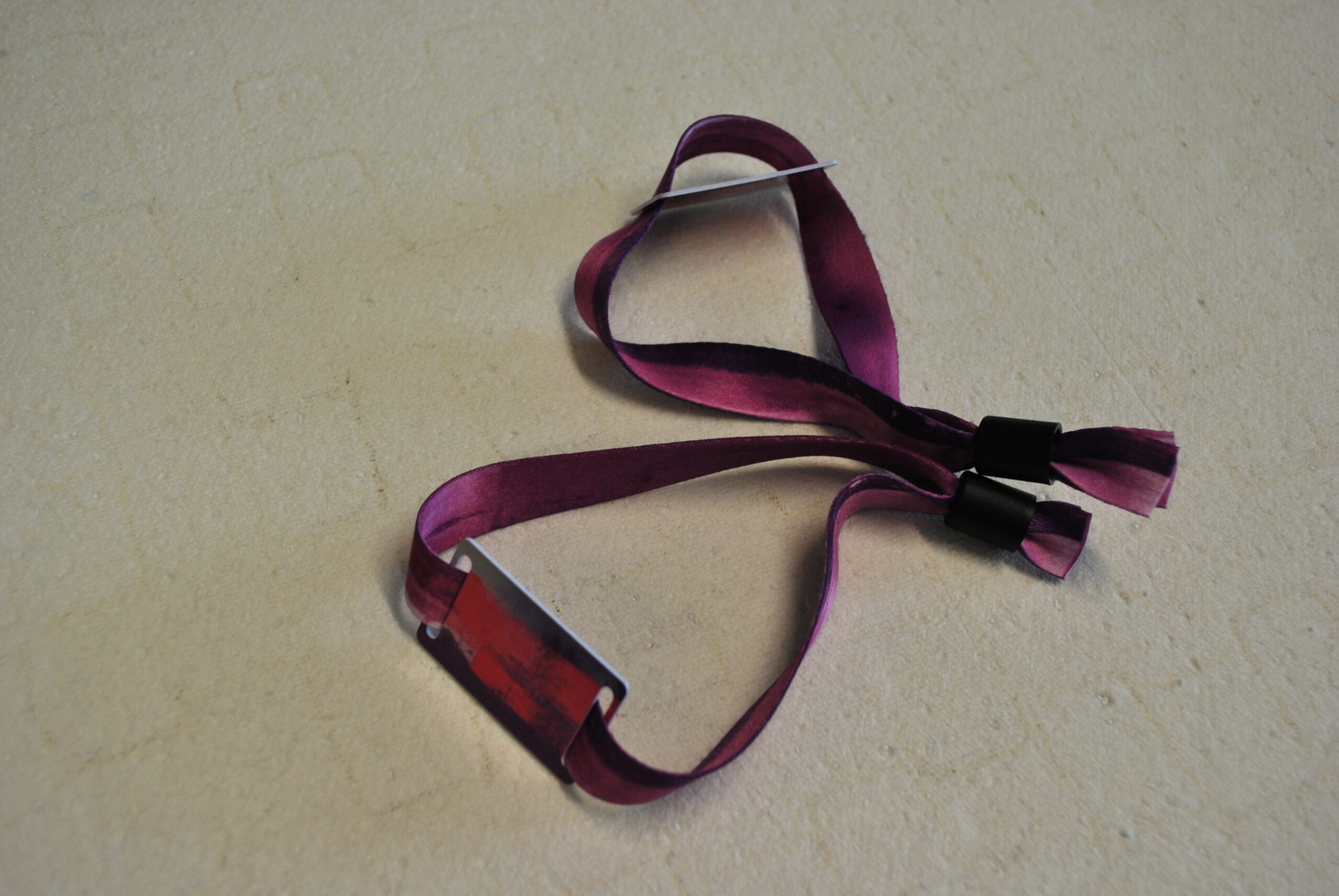 cloth_wristby RFID mini card