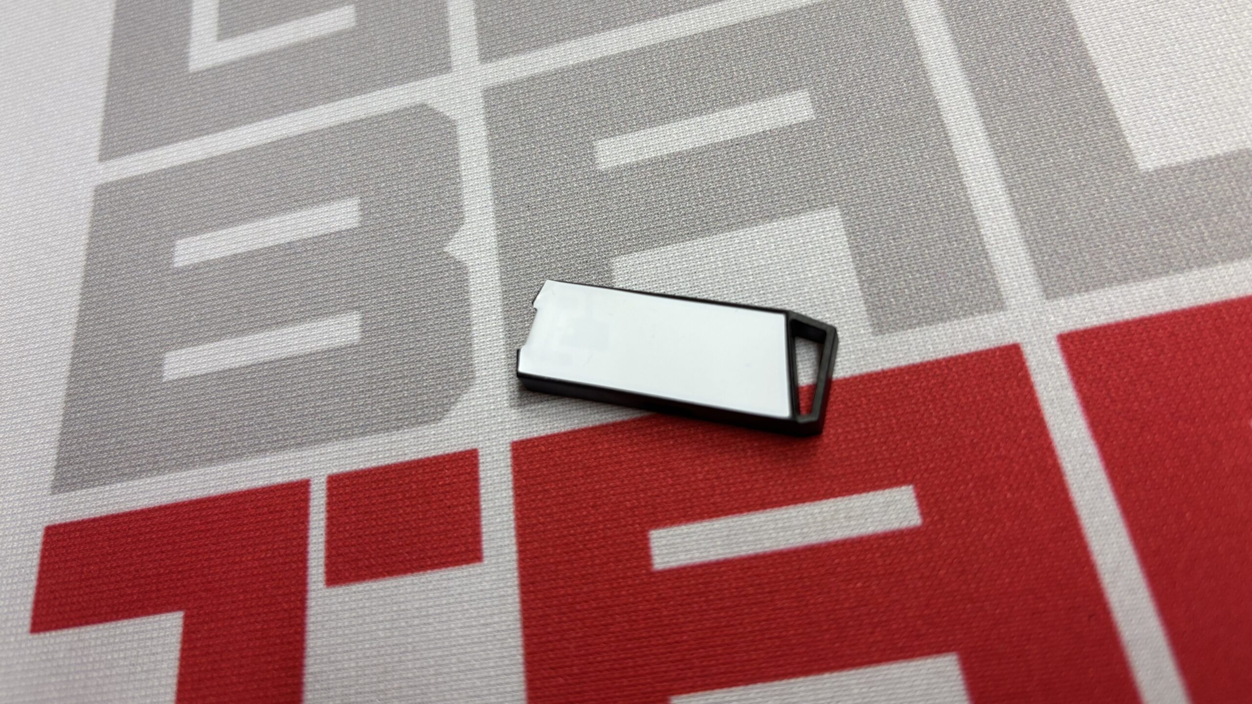 High Quality Microty On-Metal Tag